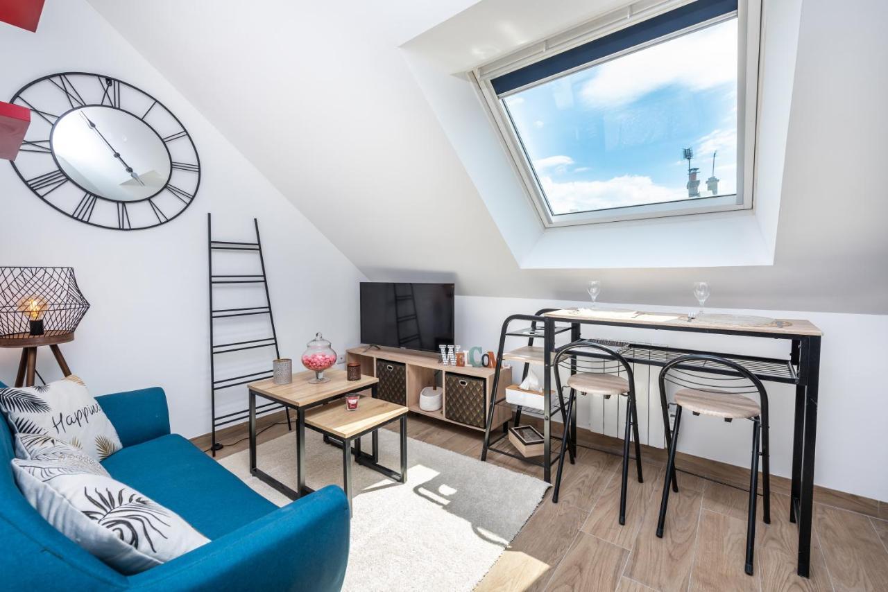 Le Bonbon D'Or - Wifi Gratuite - Appartement Paisible أميا المظهر الخارجي الصورة